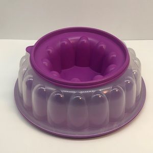 Tupperware JEL-RING® MOLD Purple Color